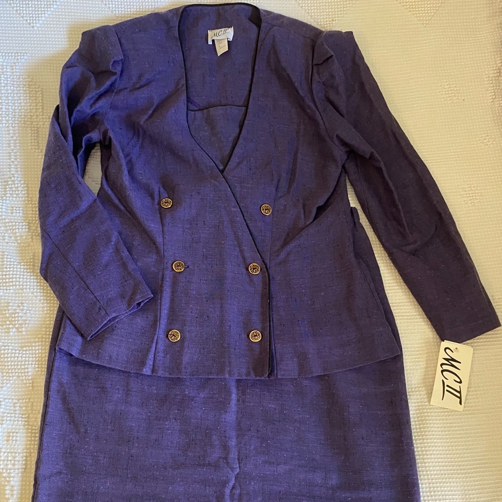 MCII vintage purple 2 piece skirt suit. With tags